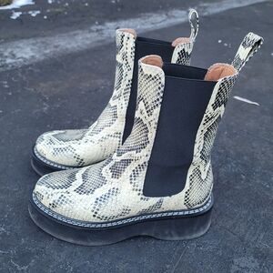 Paris Texas Desert Ivory Python Print Leather Chelsea Boot EU 37.5 Pre-owned